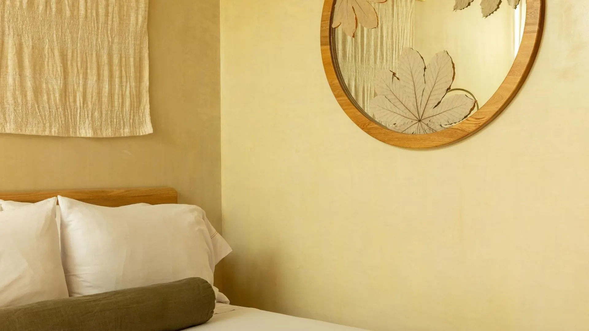 23 Hotel Medellin 5*,