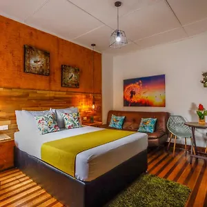 3* Hotel The Garden Lleras 10