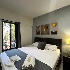  Albergue International